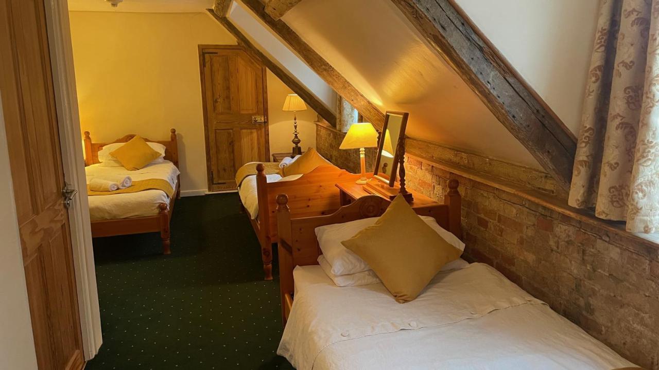 Hotel Crown